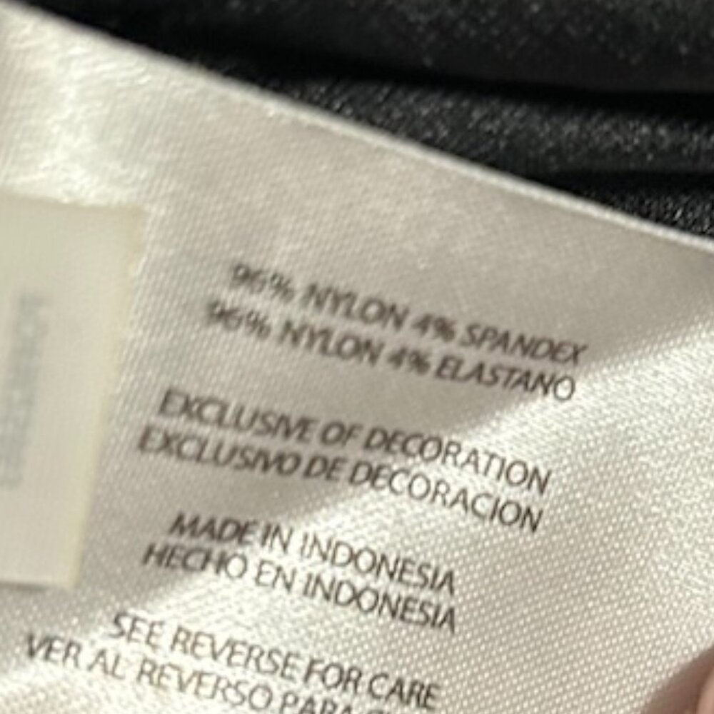 NWT Eddie Bauer Black Sky Ruched Hem Capris Women's Size M - Picture 11 of 11